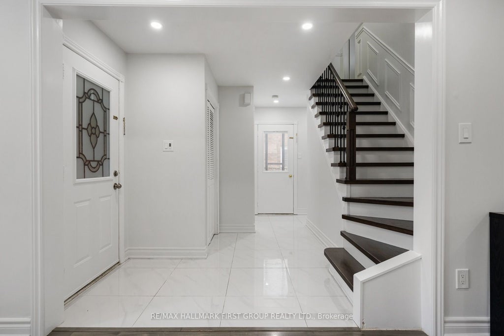 Photo of 17 Hawkins Crescent, Ajax, ON L1S 4Y2 (MLS # E14080816)
