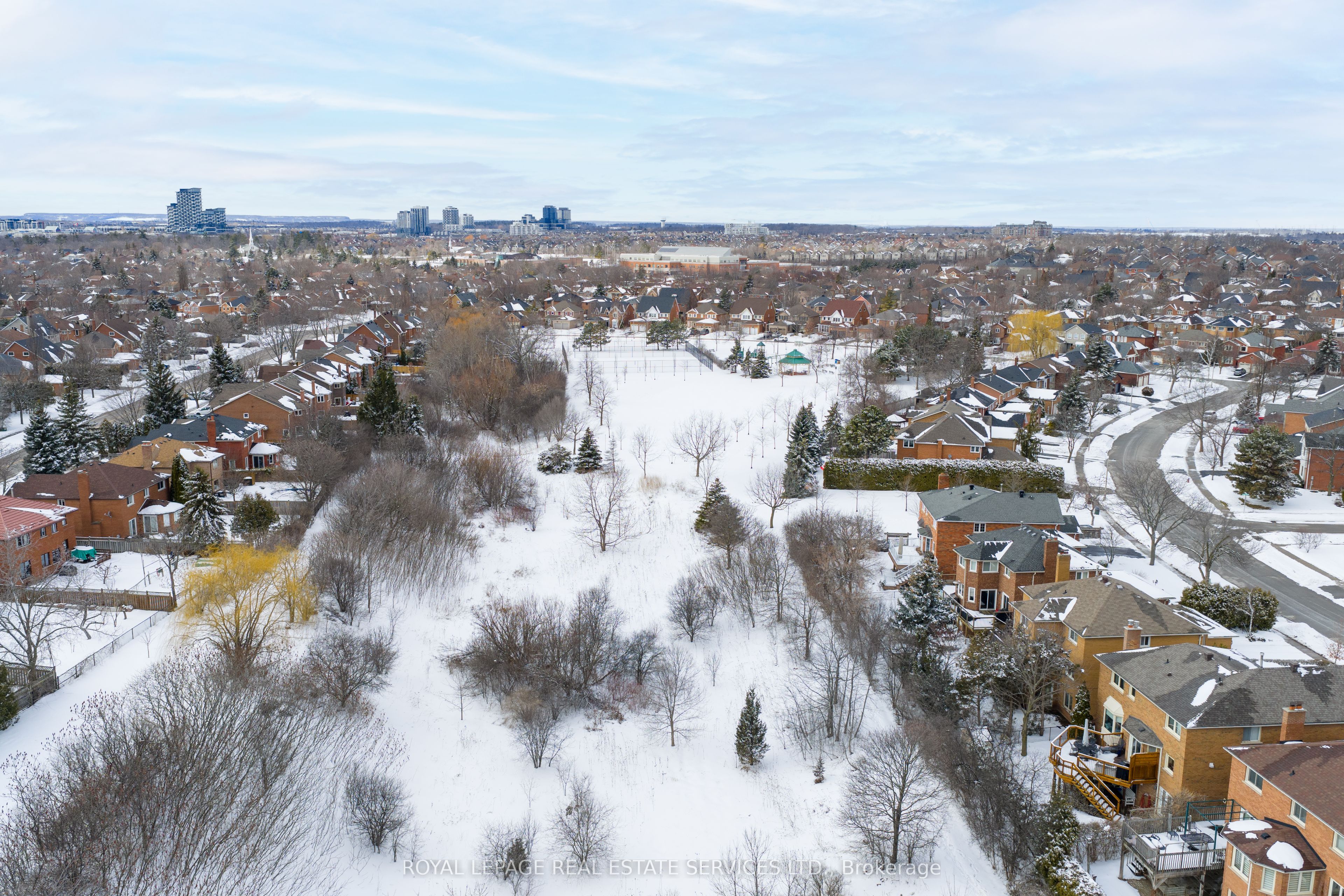 1150 Creekside Drive