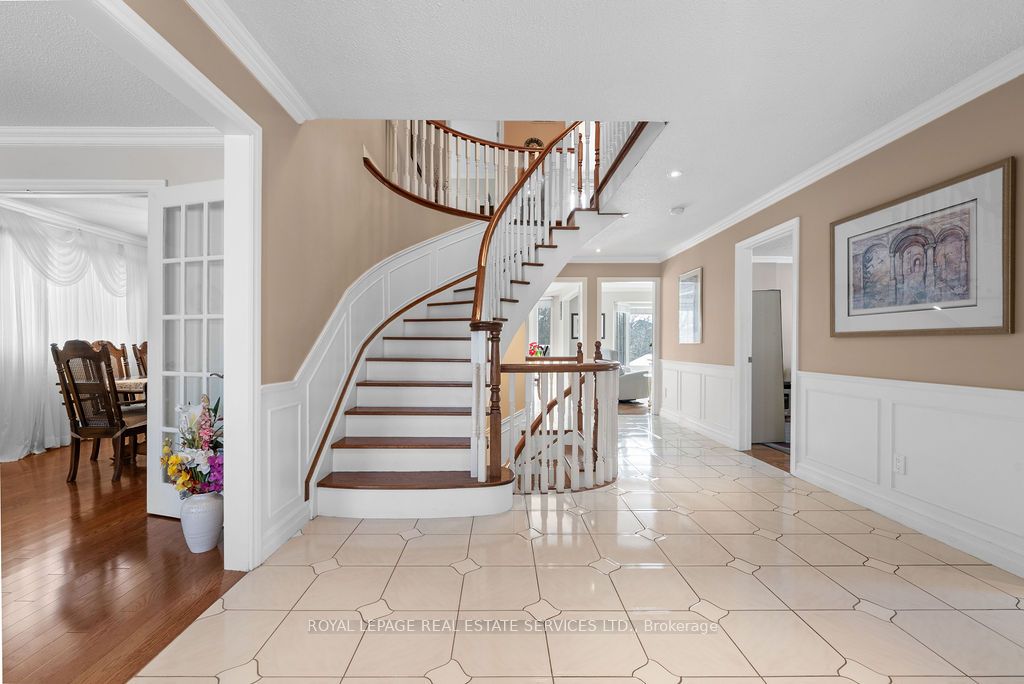 1150 Creekside Drive