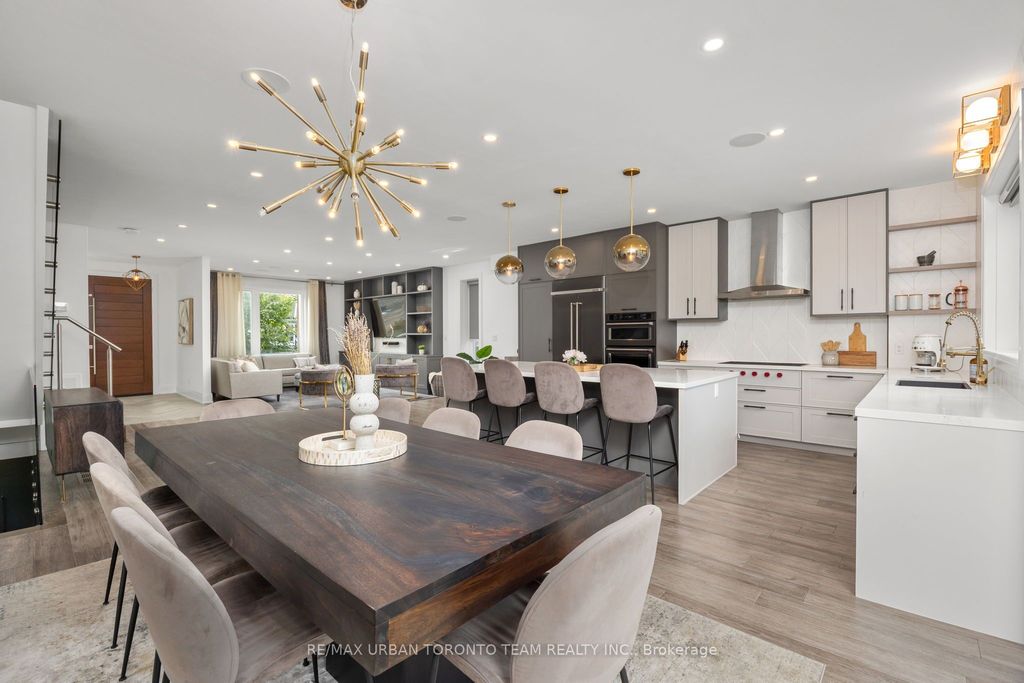 Photo of 58 Manitoba Street, Toronto, ON M8Y 1C9 (MLS # W12530120)