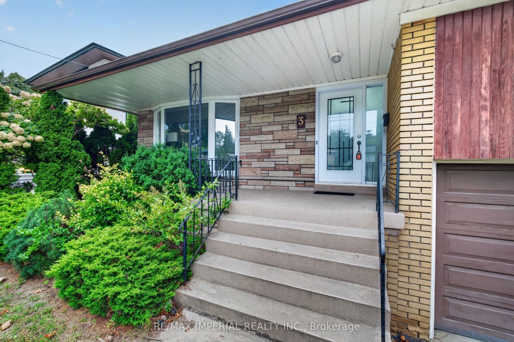 Photo of 3 Minstrel Drive, Toronto, ON M8Y 3G3 (MLS # W13794848)