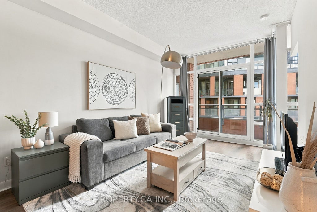 Photo of 15 Bruyeres Mews #503, Toronto, ON M5V 0A7 (MLS # C13811760)