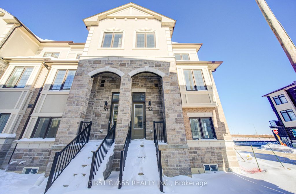 Photo of 53 Peace Lane, Richmond Hill, ON L4B 0J4 (MLS # N13093472)