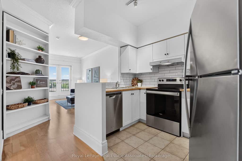 Photo of 115 Richmond Street E #1006, Toronto, ON M5C 3H6 (MLS # C13645826)