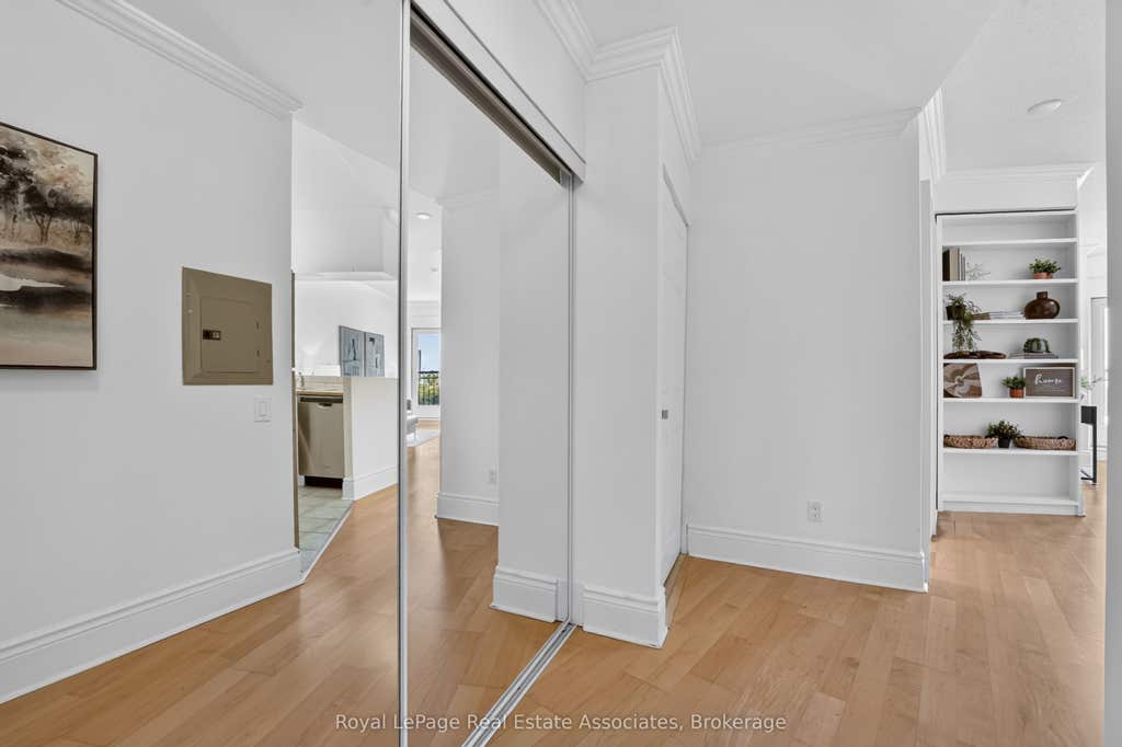 Photo of 115 Richmond Street E #1006, Toronto, ON M5C 3H6 (MLS # C13645826)