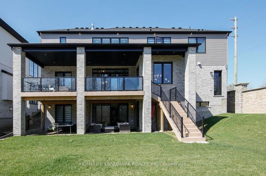 Photo of 451 warner Terrace, London North, ON N6G 0E6 (MLS # X12464207)