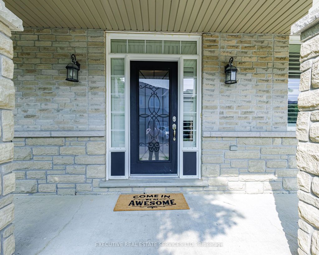 Photo of 2 Nectarlane Avenue, Caledon, ON L7C 3M8 (MLS # W12679034)