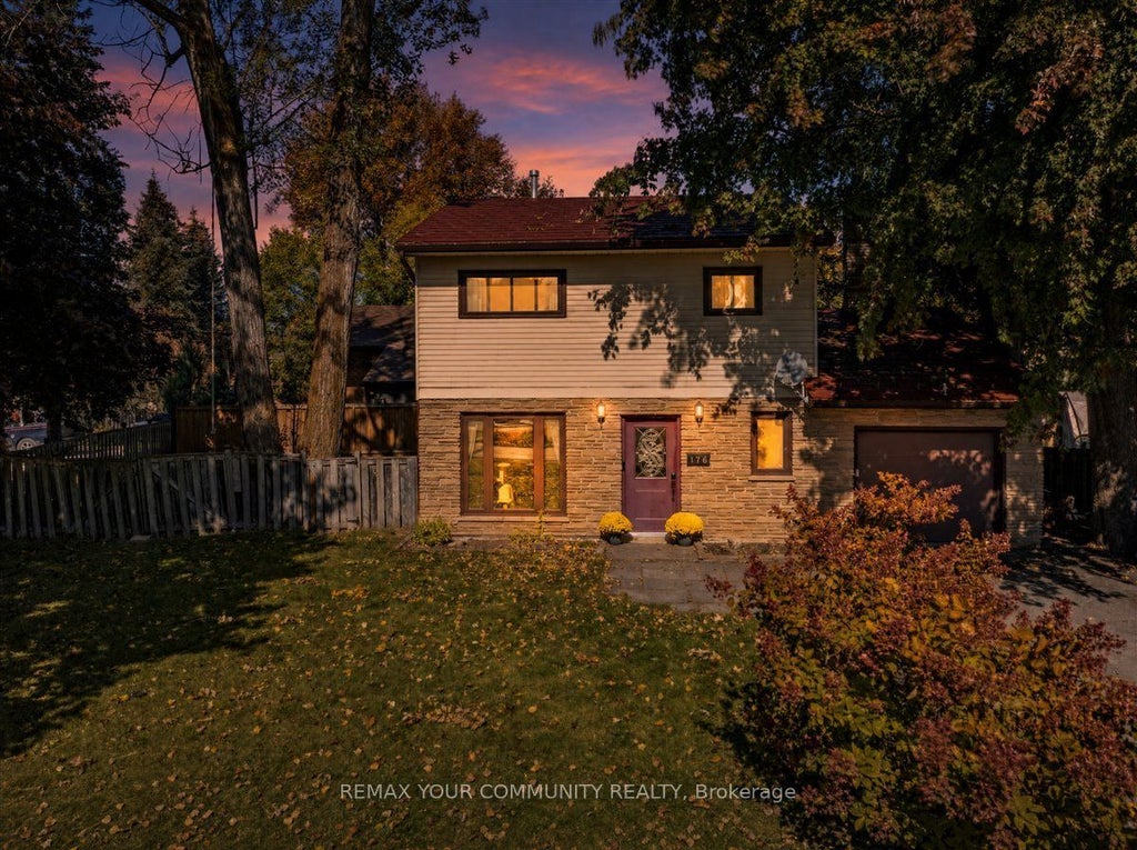 Photo of 176 Garden Avenue, Georgina, ON L4P 2L1 (MLS # N14015862)