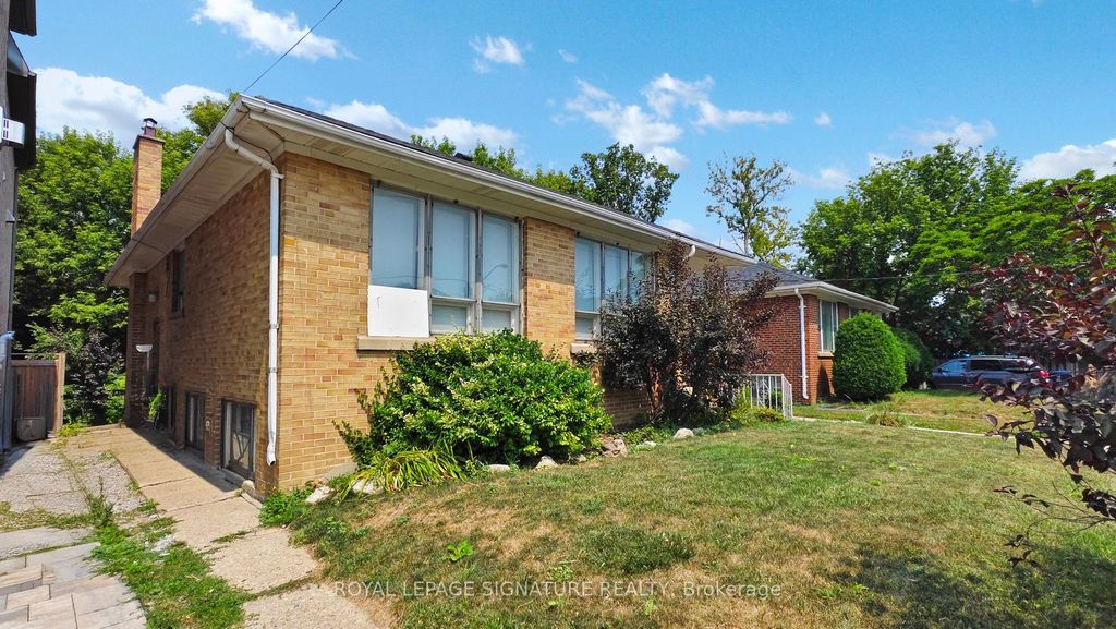 Photo of 174 Caribou Road, Toronto, ON M5N 2B6 (MLS # C12326996)