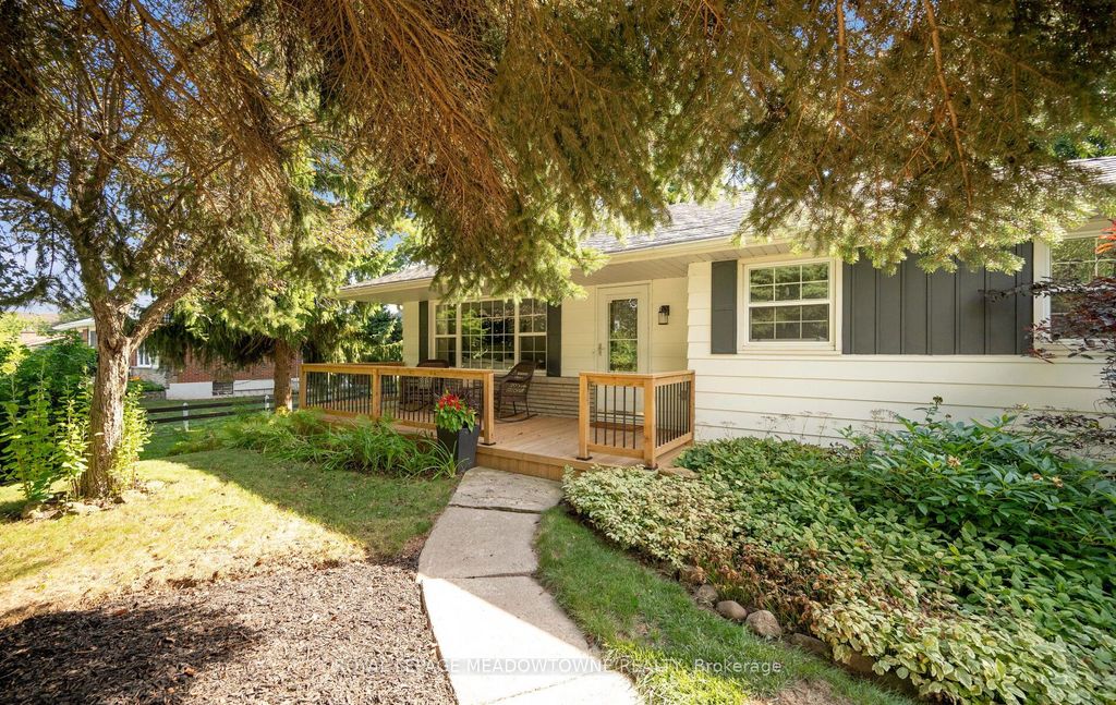 Photo of 10182 Tenth Line NE, Halton Hills, ON L0P 1K0 (MLS # W12587010)