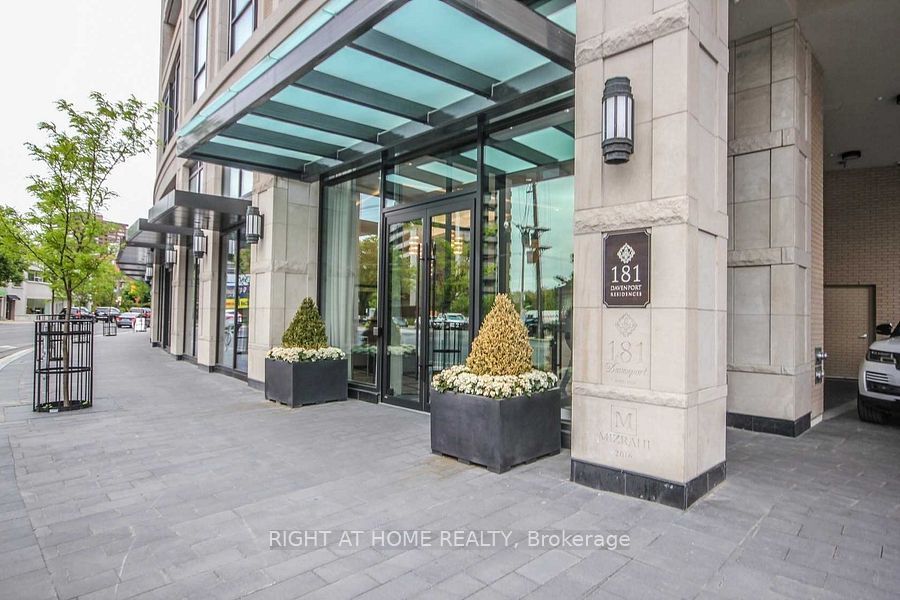 181 Davenport Road 306