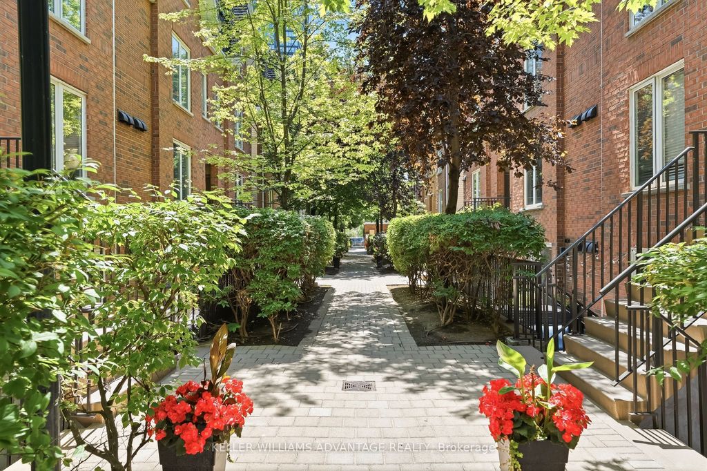 Photo of 29 Canniff Street #409, Toronto, ON M6K 3M5 (MLS # C13559878)