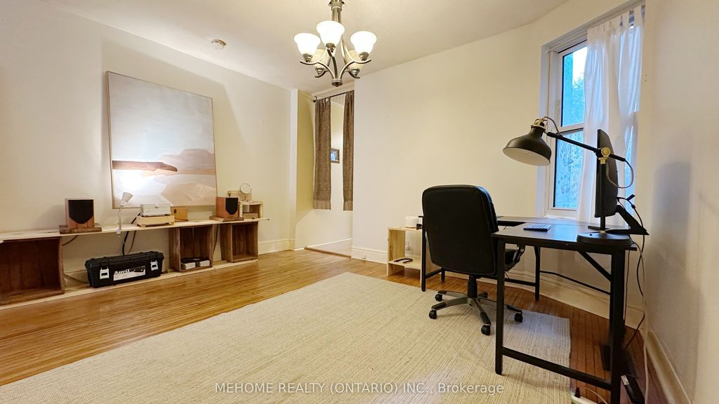 Photo of 7 Badgerow Avenue, Toronto, ON M4M 1T9 (MLS # E12858814)