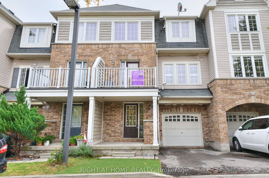 Photo of 7 Sirente Drive #34, Hamilton, ON L9A 0B4 (MLS # X13857852)