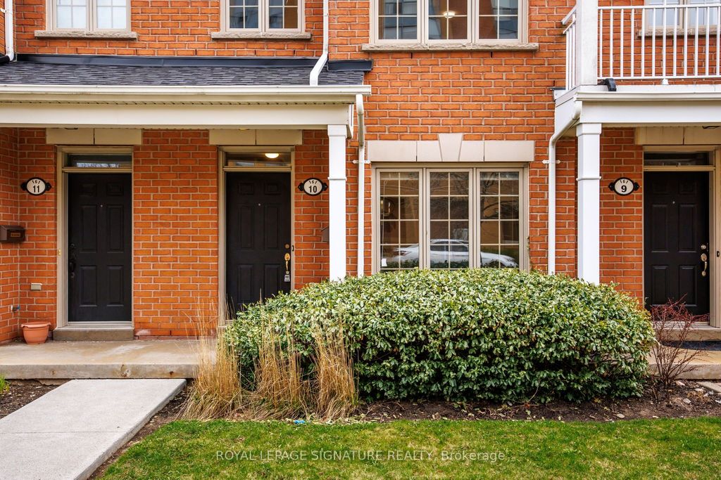 Photo of 161 Thirteenth Street #10, Toronto, ON M8V 4E4 (MLS # W13035948)