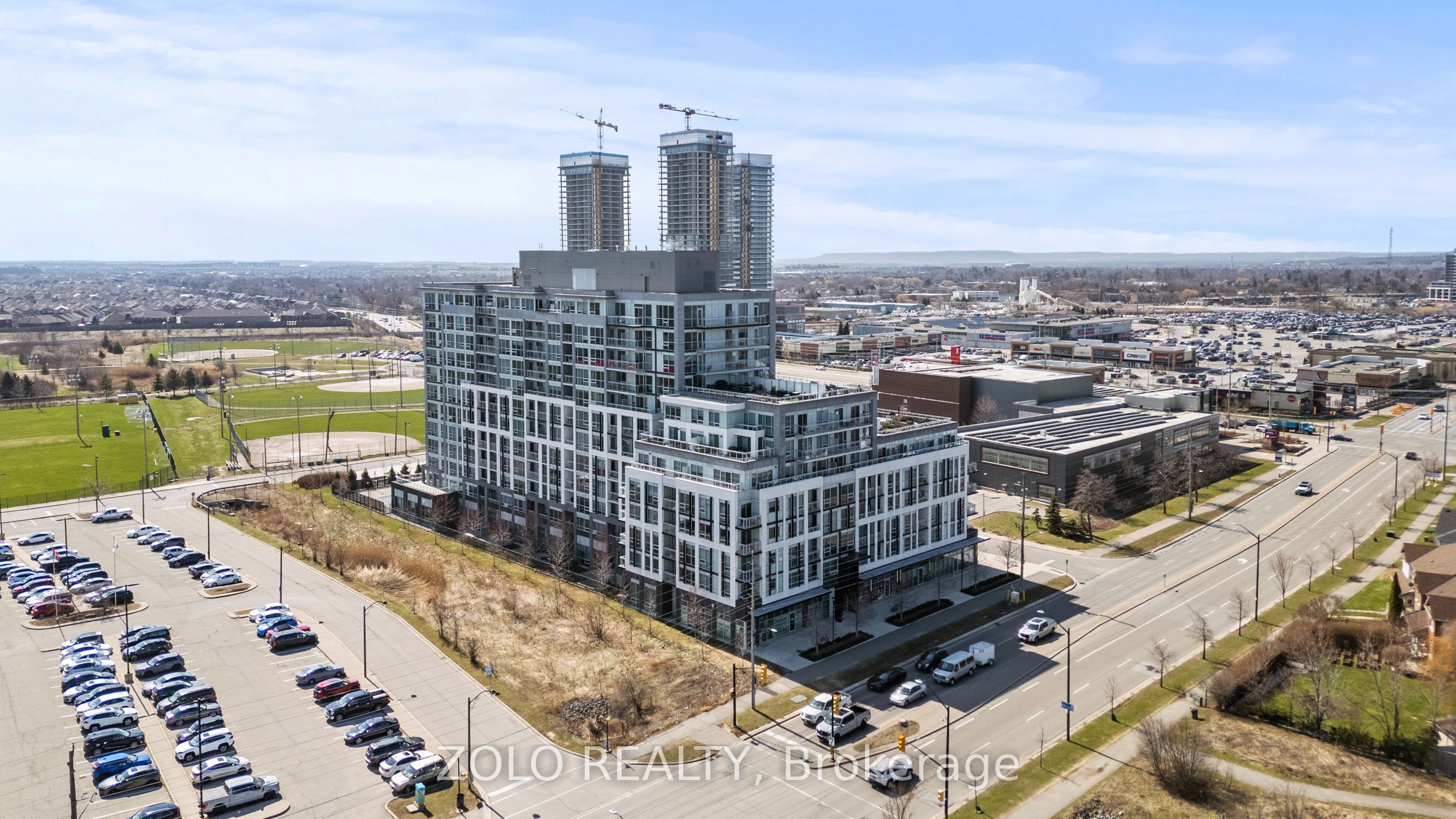 1050 Main Street E 618