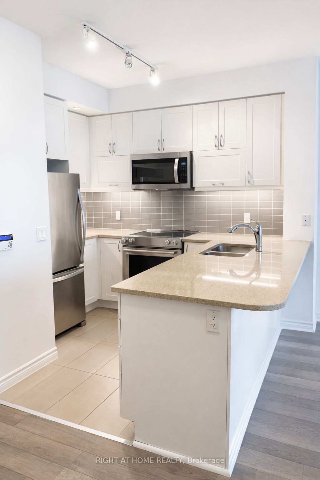 Photo of 39 Annie Craig Drive #1003, Toronto, ON M8V 0H1 (MLS # W12780932)