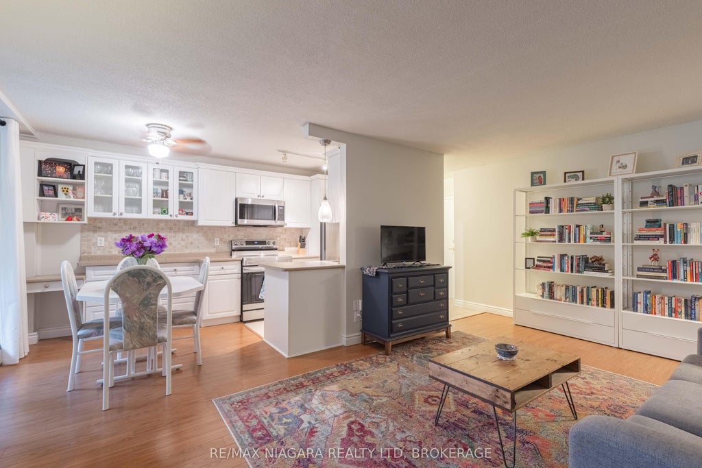 Photo of 6390 Huggins Street #209, Niagara Falls, ON L2J 1H1 (MLS # X13175774)