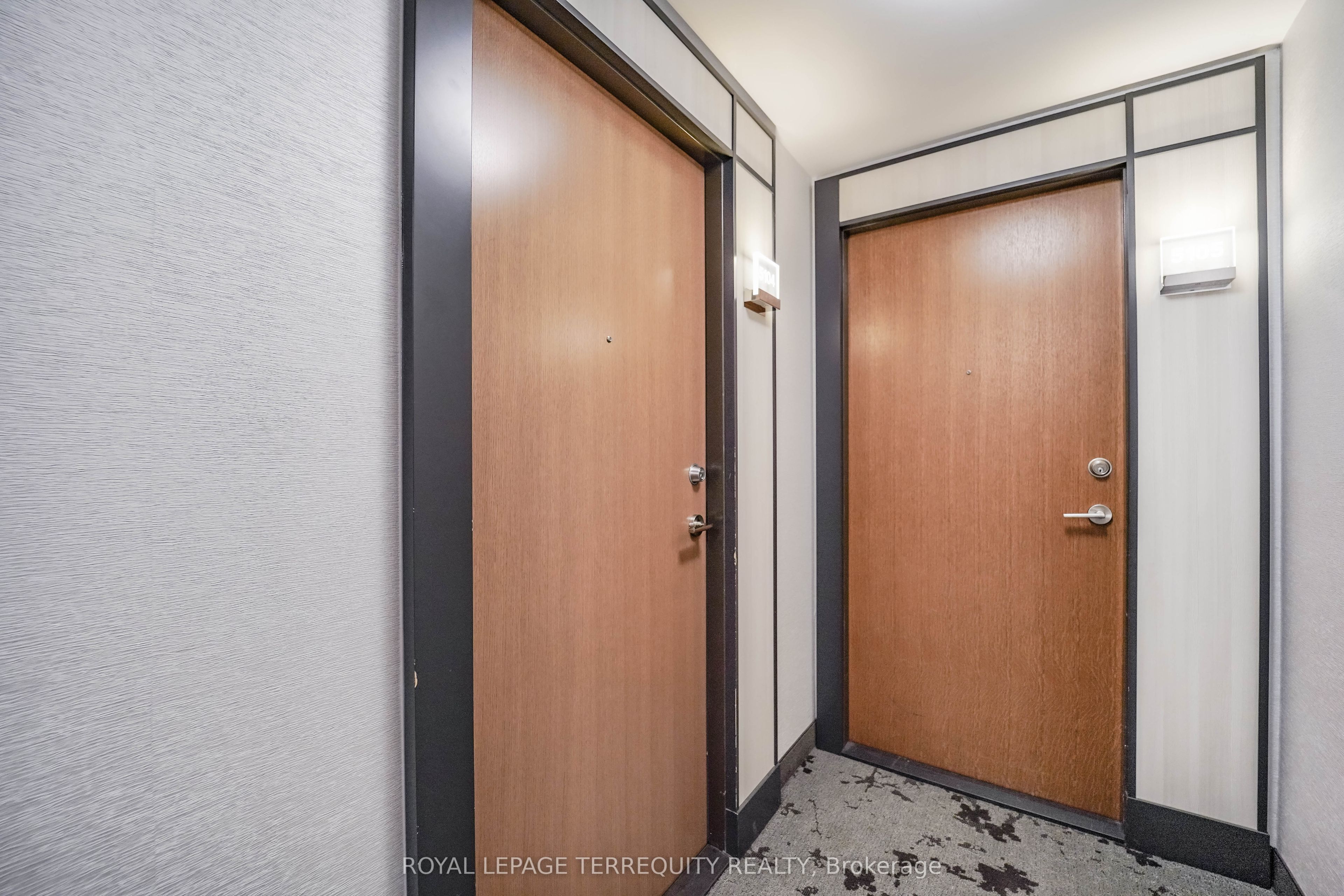 30 Shore Breeze Drive 5104