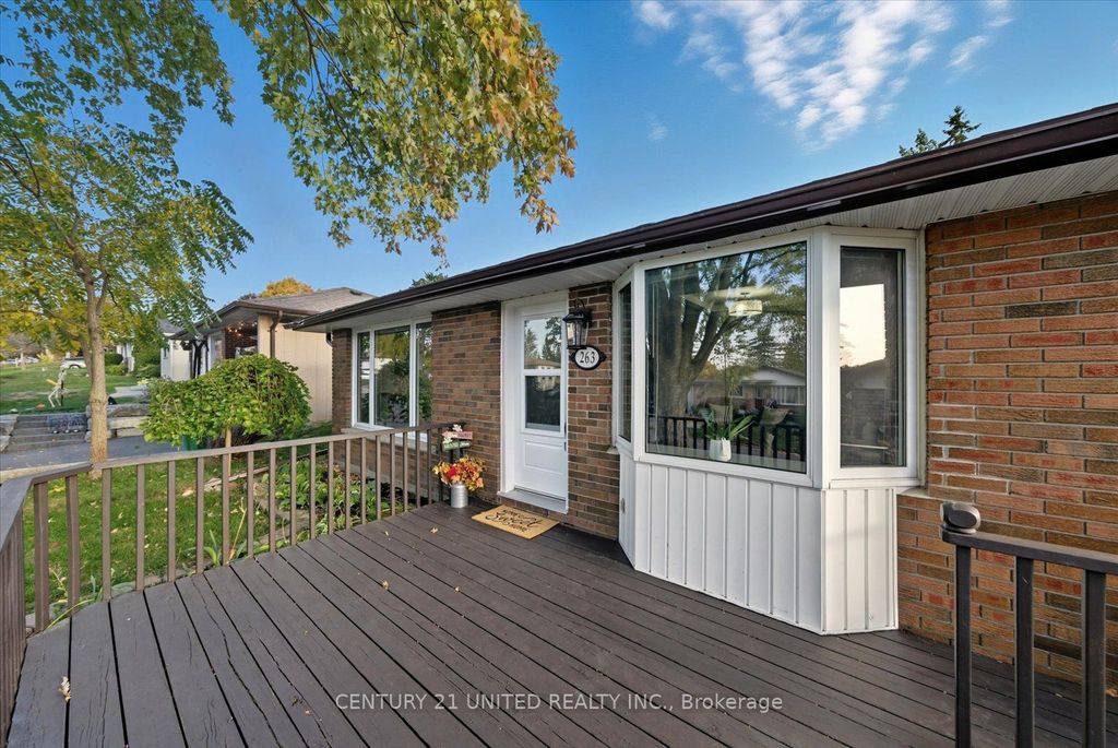 Photo of 263 Riverview Heights, Peterborough, ON K9J 1A9 (MLS # X12451548)
