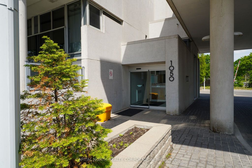 Photo of 1050 The Queensway N/A #207, Toronto, ON M8Z 0A8 (MLS # W13450106)