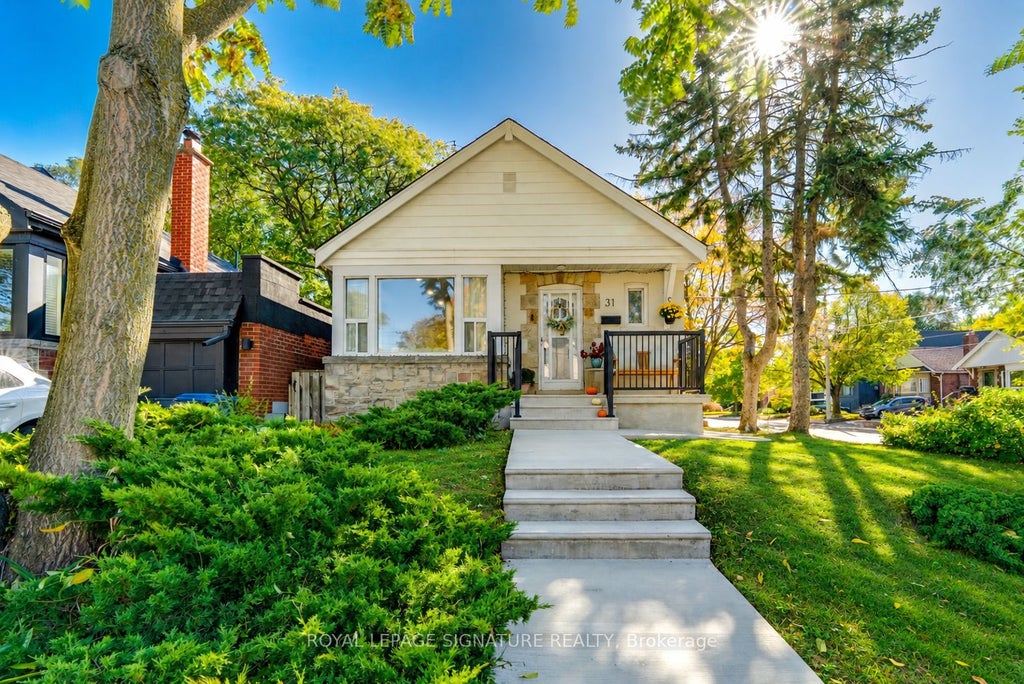 Photo of 31 Davies Crescent, Toronto, ON M4J 2X7 (MLS # E14099680)