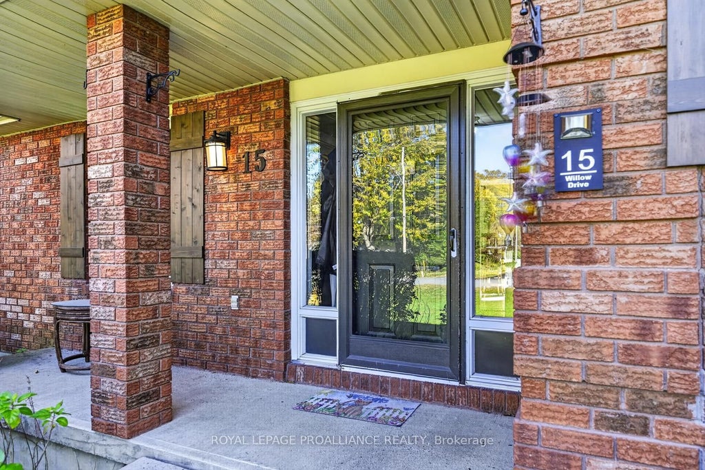 Photo of 15 Willow Drive, Augusta, ON K0E 1P0 (MLS # X14109592)