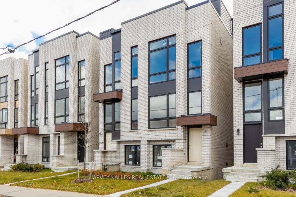 Photo of 15 Innes Avenue, Toronto, ON M6E 0B2 (MLS # W12416981)