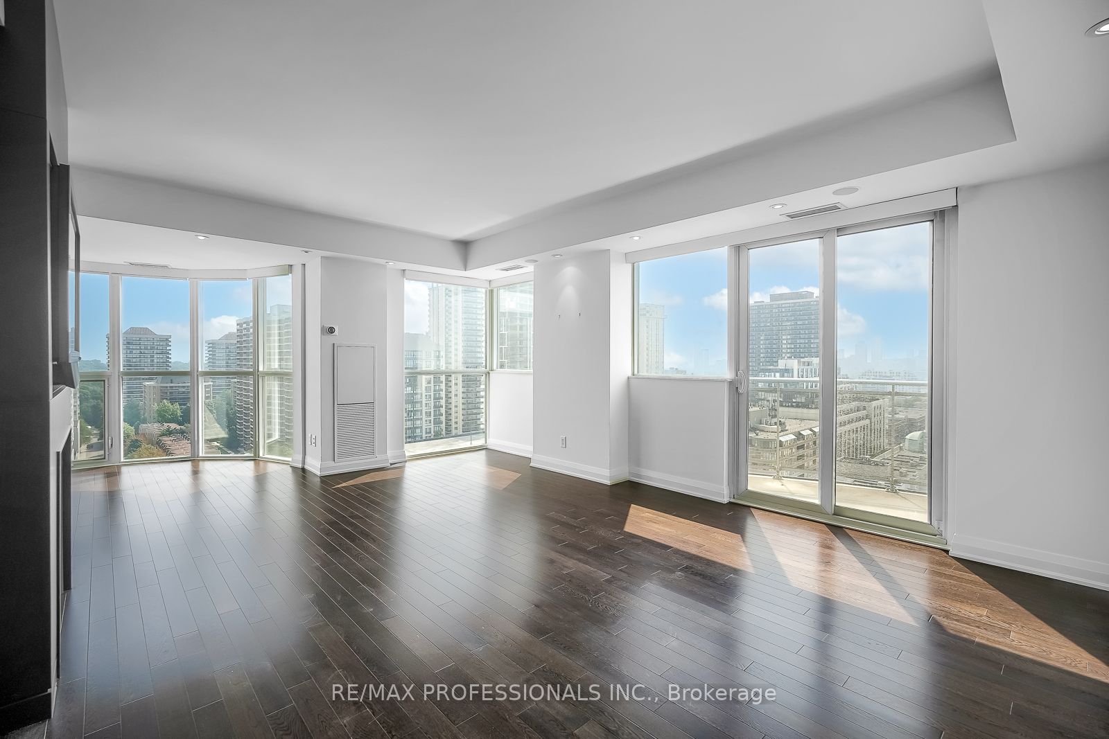 1430 Yonge Street 1401