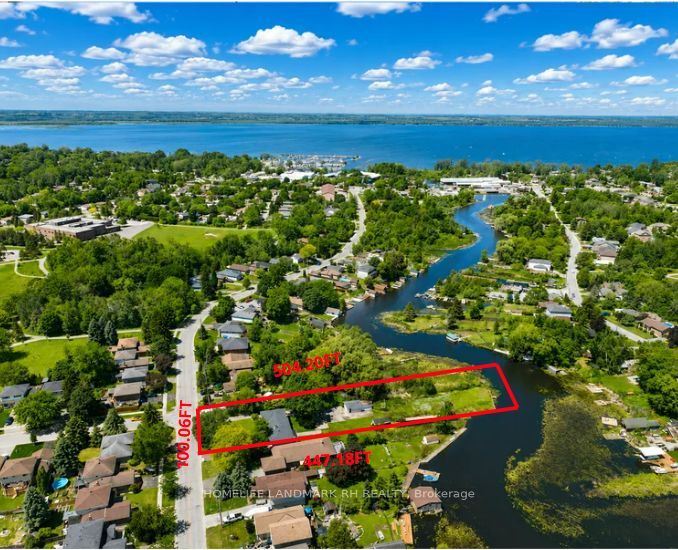 Photo of 88 Riverglen Drive, Georgina, ON L4P 2R1 (MLS # N13761778)