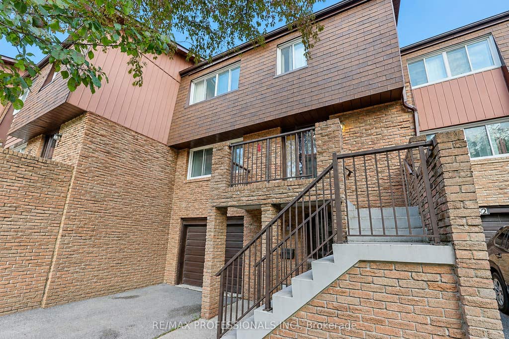 Photo of 7030 Copenhagen Road #51, Mississauga, ON L5N 2P3 (MLS # W13701036)