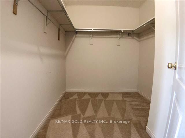 2665 Thomas Street 45