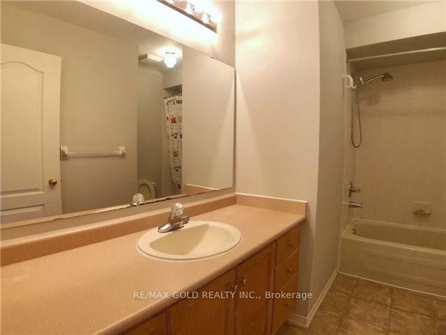 2665 Thomas Street 45