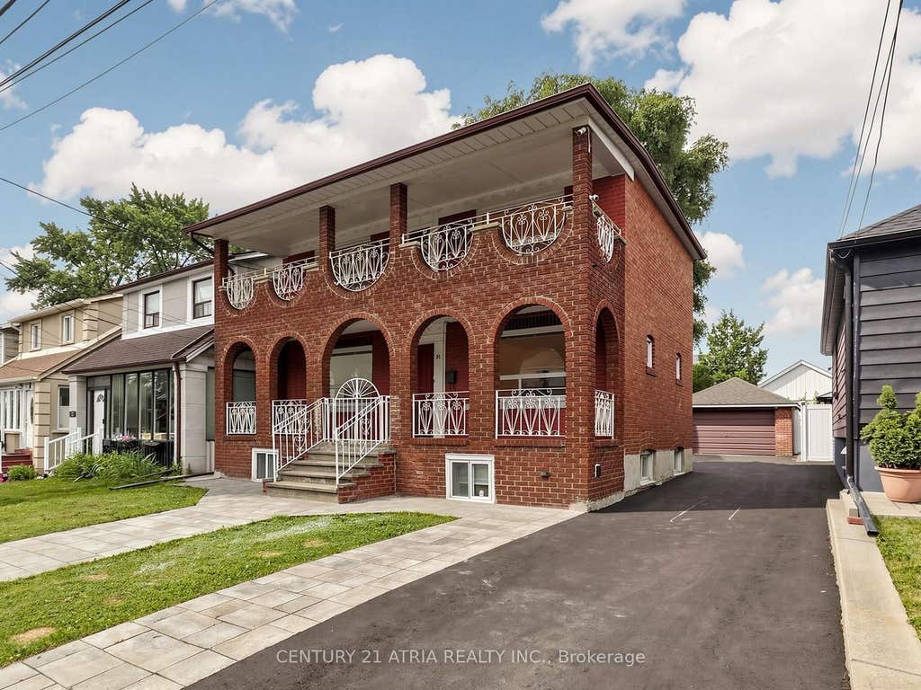 Photo of 21 Mahoney Avenue, Toronto, ON M6M 2H5 (MLS # W13571940)