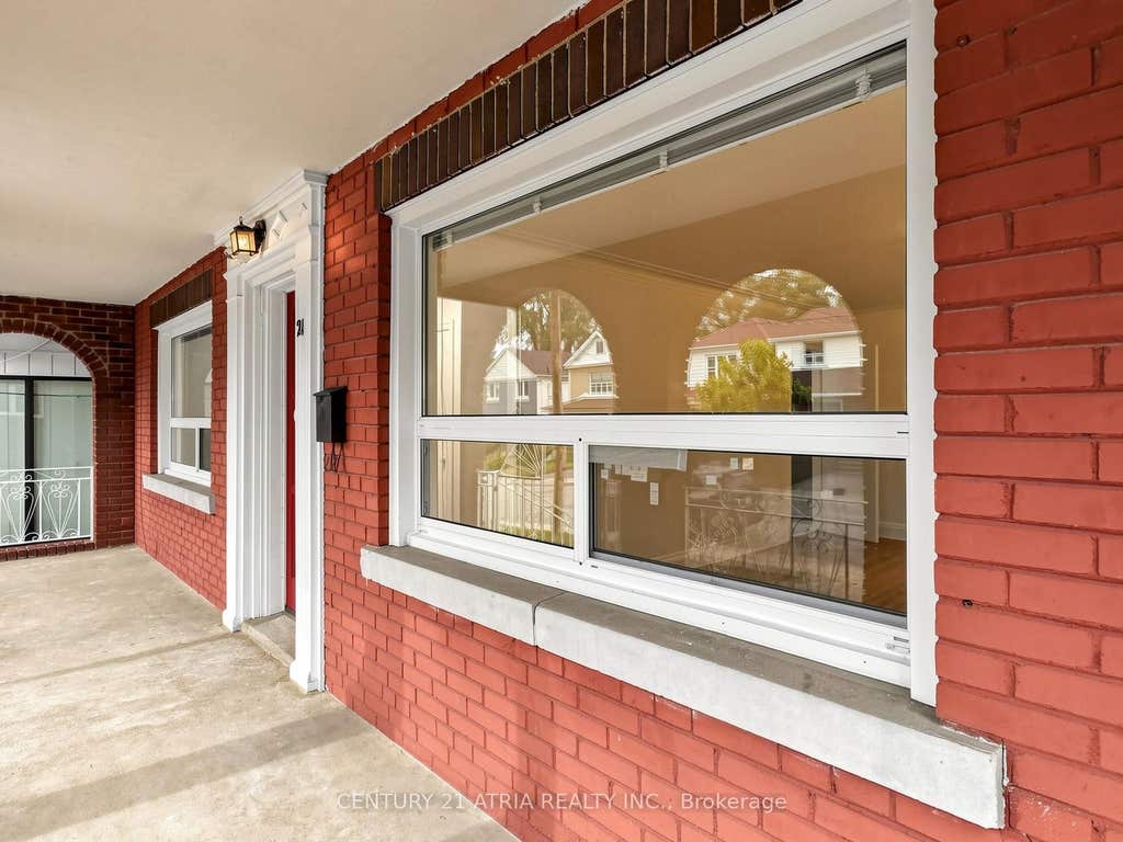 Photo of 21 Mahoney Avenue, Toronto, ON M6M 2H5 (MLS # W13571940)