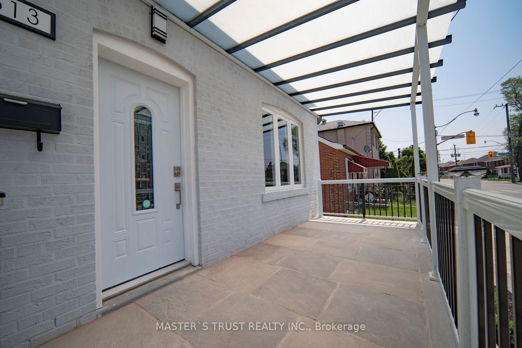 Photo of 613 Old Weston Road S, Toronto, ON M6N 3B4 (MLS # W12464663)