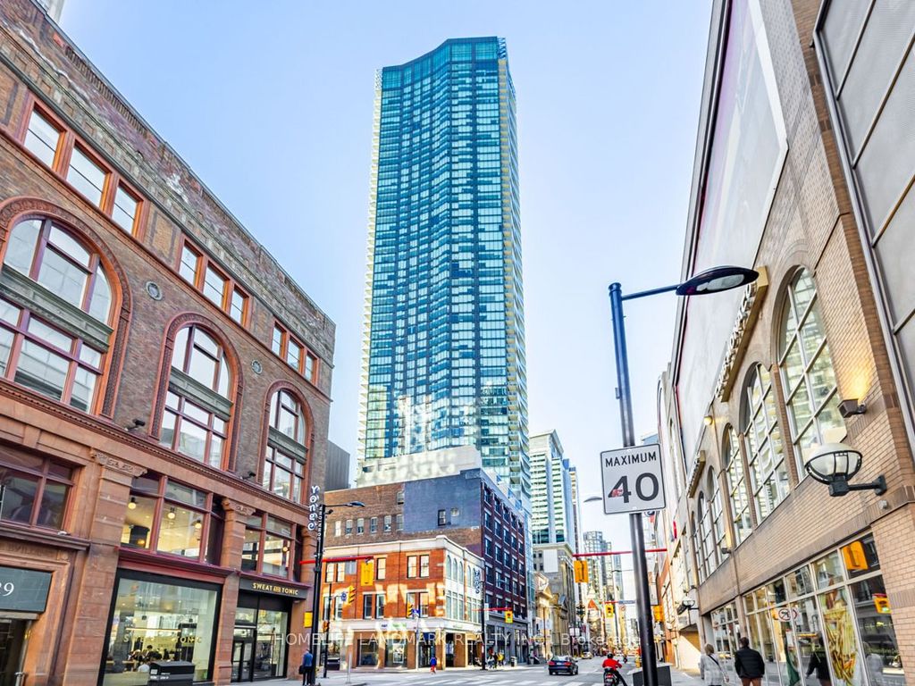 Photo of 197 Yonge Street #4211, Toronto, ON M5B 1M4 (MLS # C12053097)