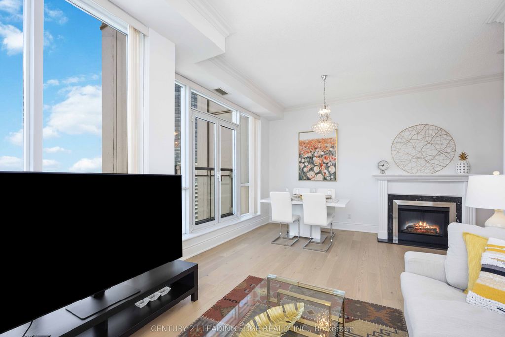 Photo of 763 Bay Street #Lph02, Toronto, ON M5G 2R3 (MLS # C12642796)