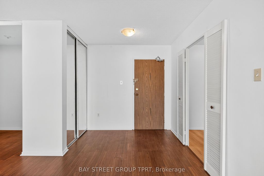 Photo of 350 Seneca Hill Drive #504, Toronto, ON M2J 4S7 (MLS # C12701604)