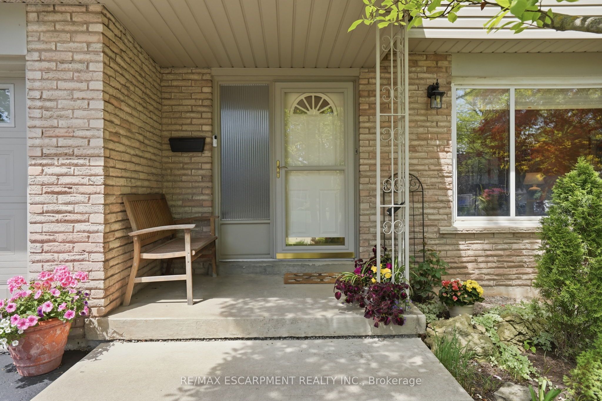 1381 MAJESTIC Drive