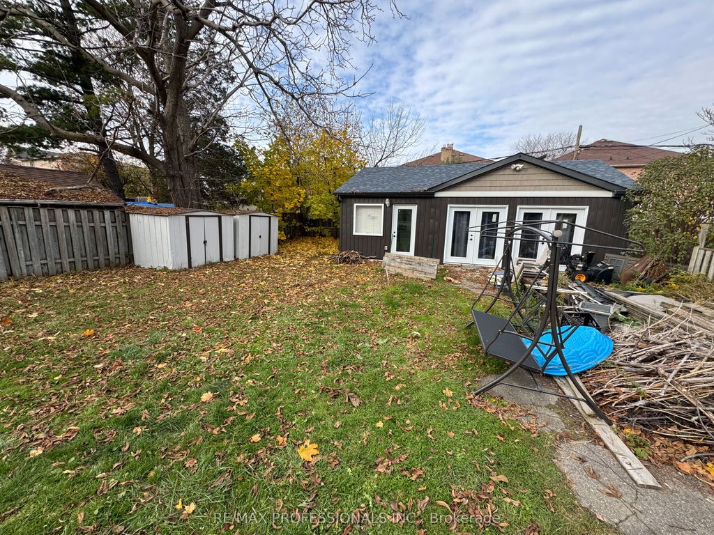 Photo of 22 Fairfield Avenue, Toronto, ON M8V 2H9 (MLS # W12546984)