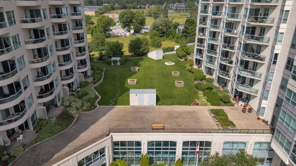 Photo of 6 Toronto Street #1407, Barrie, ON L4N 9R2 (MLS # S13104512)