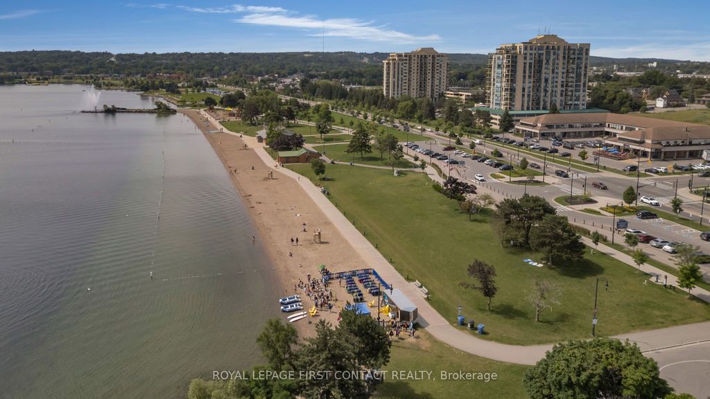 Photo of 6 Toronto Street #1407, Barrie, ON L4N 9R2 (MLS # S13104512)