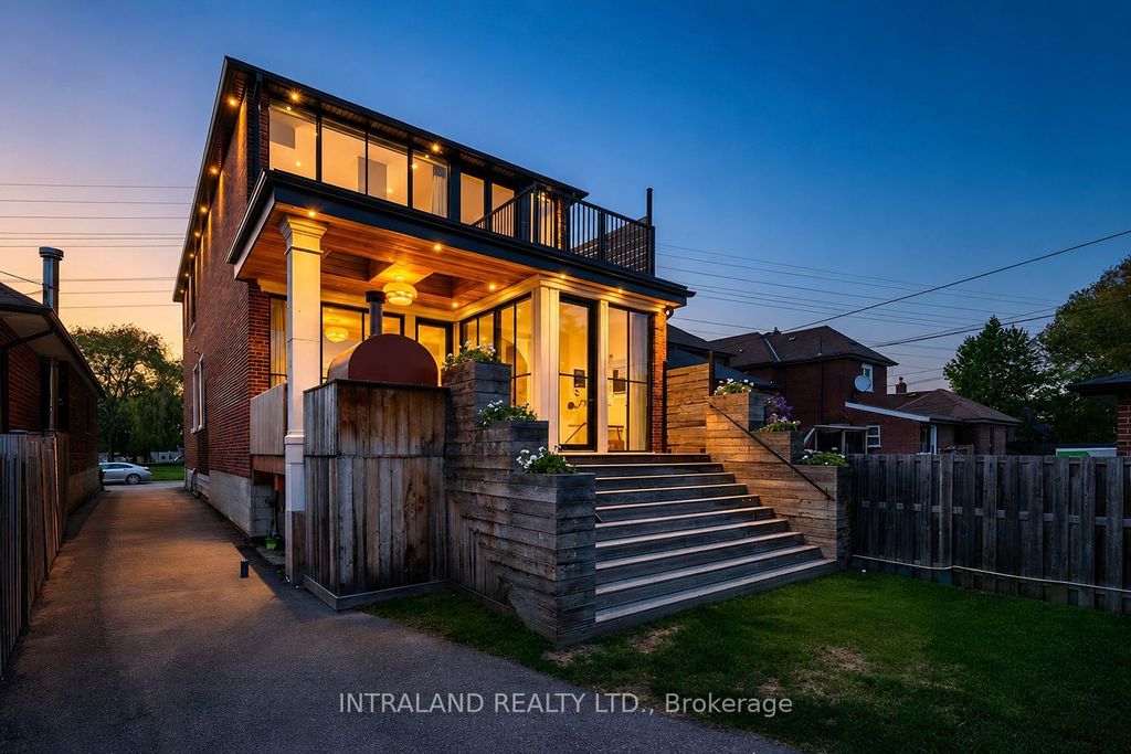 Photo of 39 Chandos Avenue, Toronto, ON M6H 2E6 (MLS # W13192860)