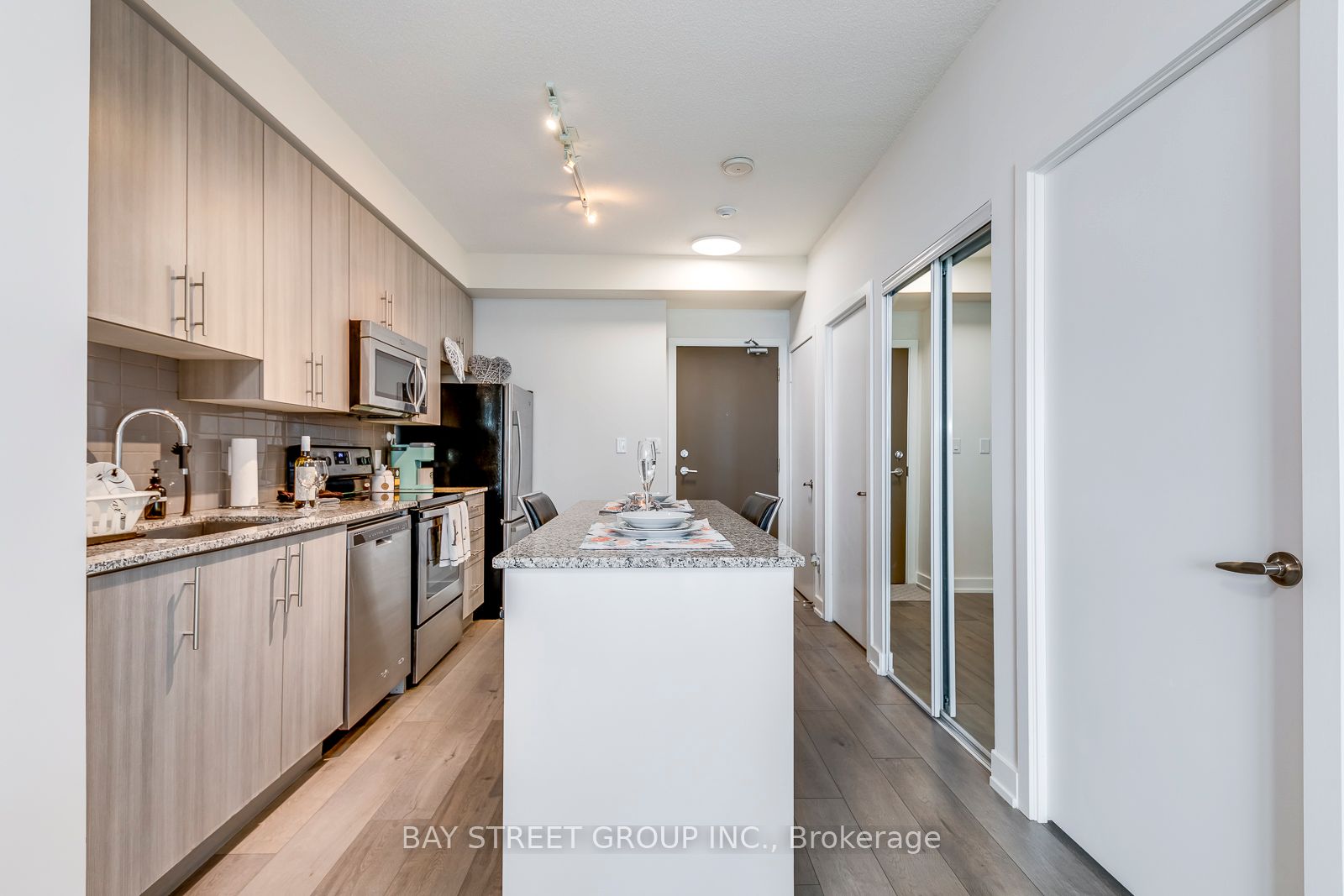 4099 Brickstone Mews 2302
