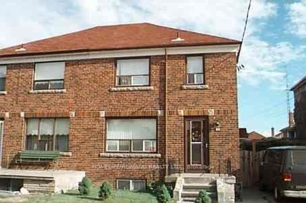 Photo of 67 Beechborough Avenue, Toronto, ON M6M 1Z6 (MLS # W13039282)