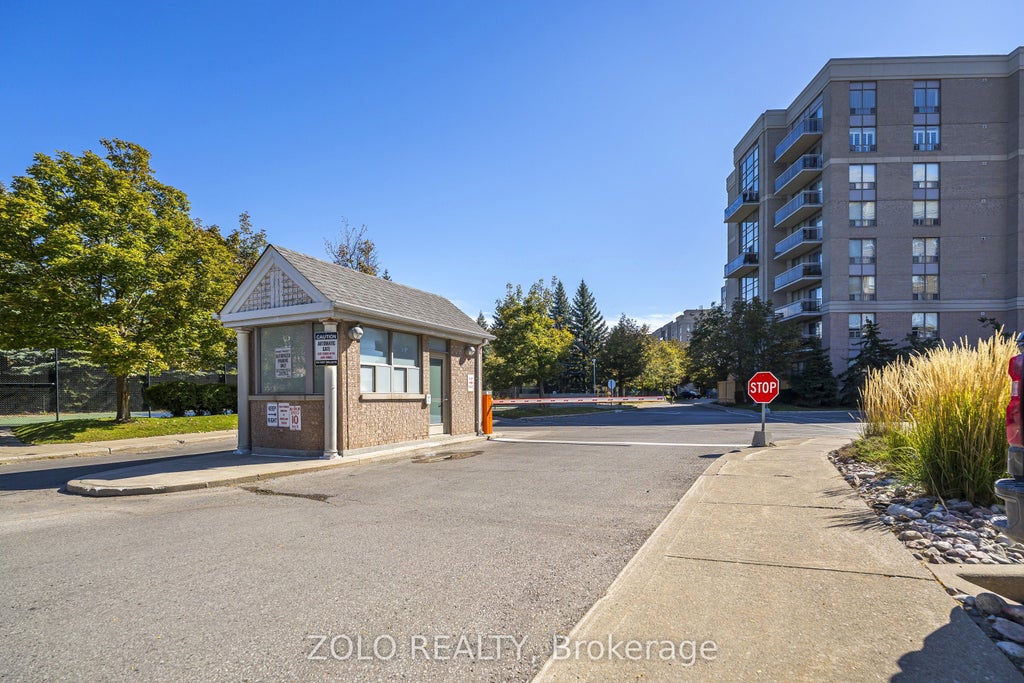 Photo of 1720 EGLINTON Avenue E #107, Toronto, ON L4W 5R2 (MLS # C13834406)