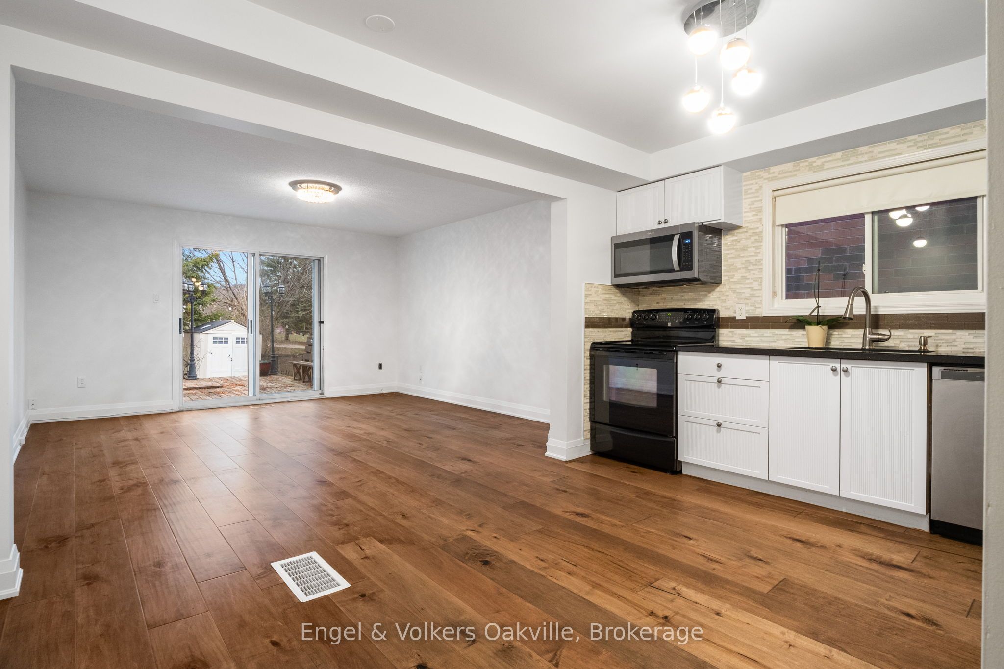 2455 STEFI Trail