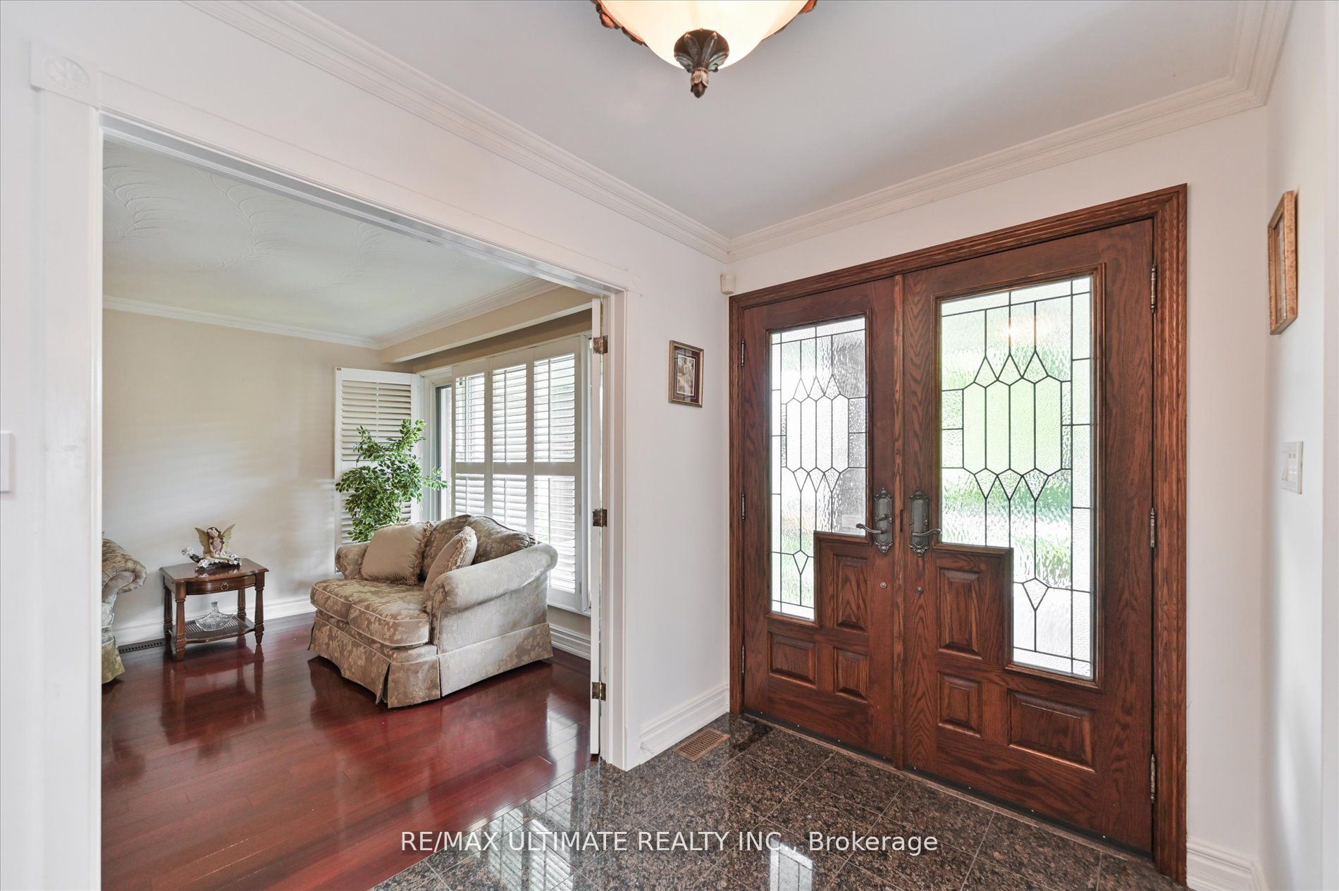 2321 Harcourt Crescent