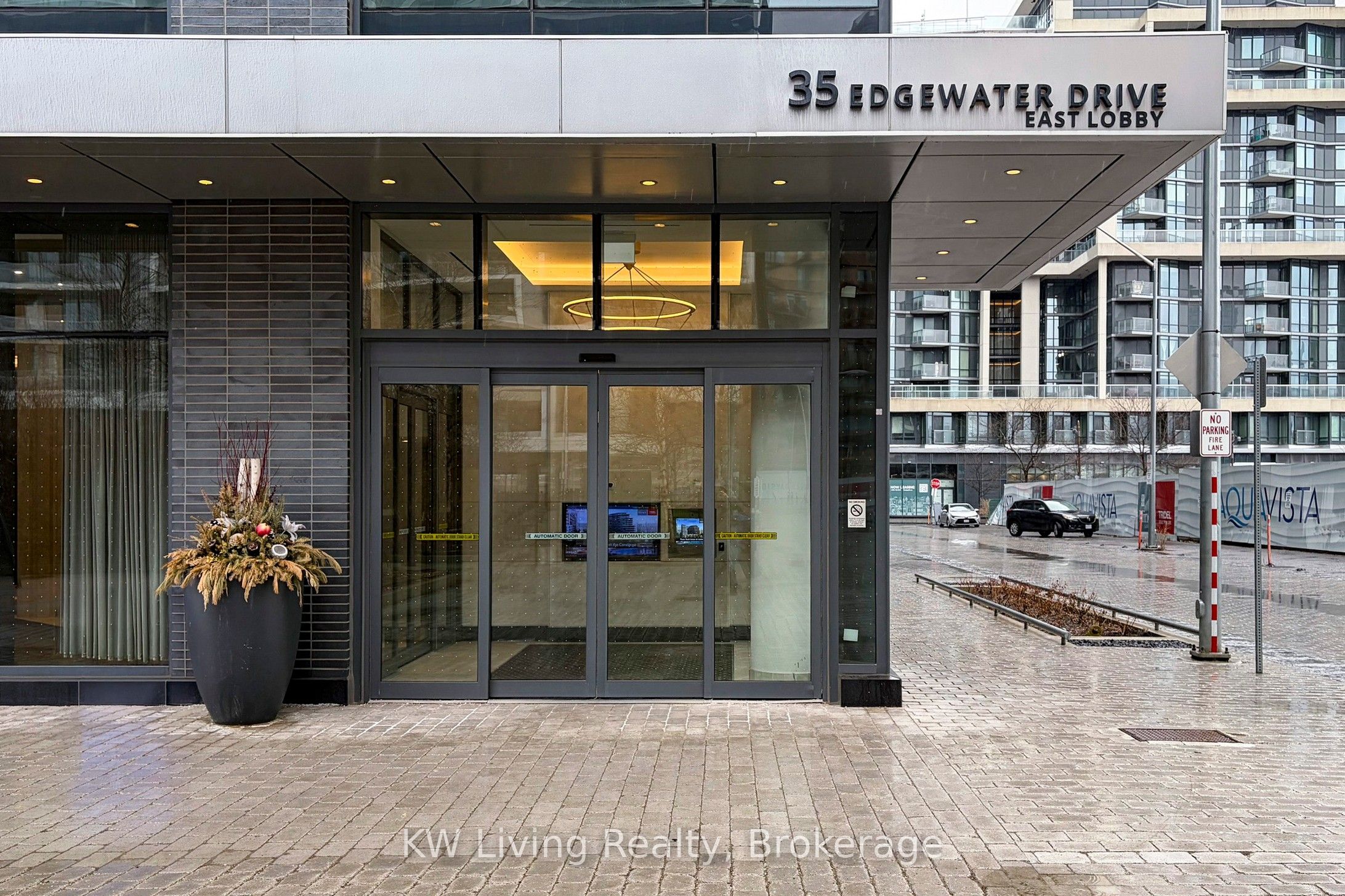 1 Edgewater Drive GPH 12